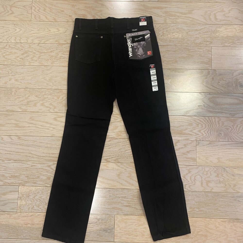 Cowboy Cut® Silver Edition Slim Fit Jean in Black 933SEWK NWT